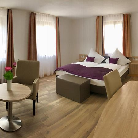 A Lotus Hotel Böblingen Eksteriør bilde