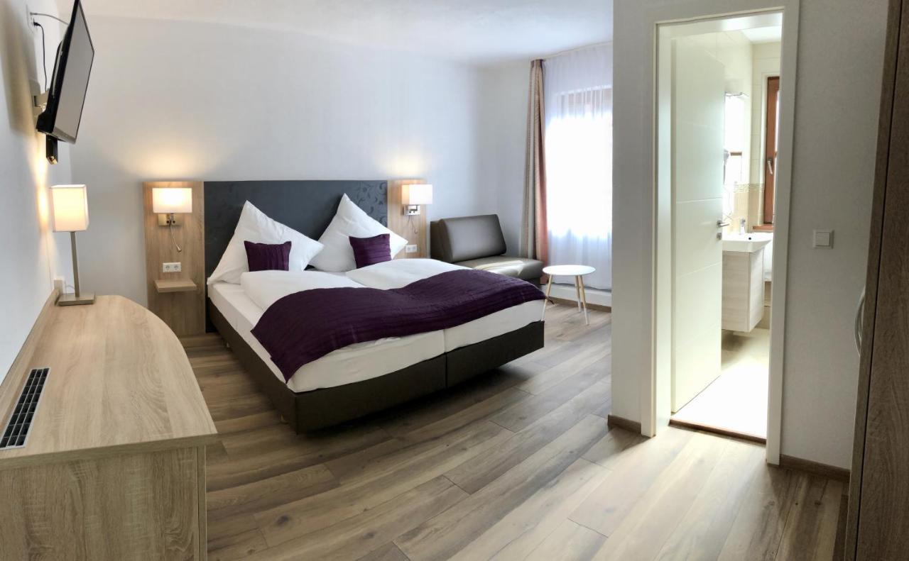 A Lotus Hotel Böblingen Eksteriør bilde