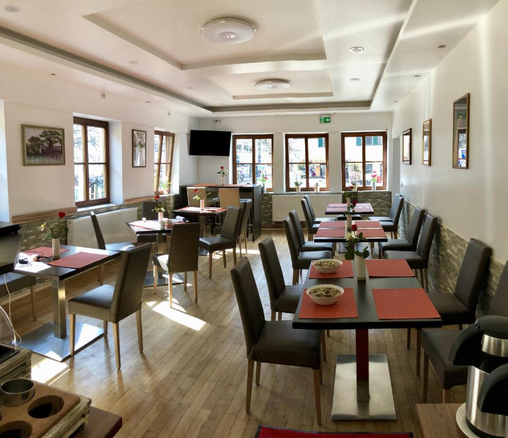 A Lotus Hotel Böblingen Eksteriør bilde